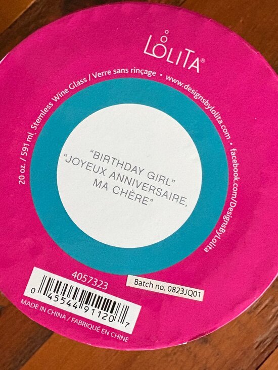 ENESCO LOLITA "BIRTHDAY GIRL" HAND-PAINTED WINE GLASS: NWT SEALED IN GIFT BOX - Picture 3 of 5